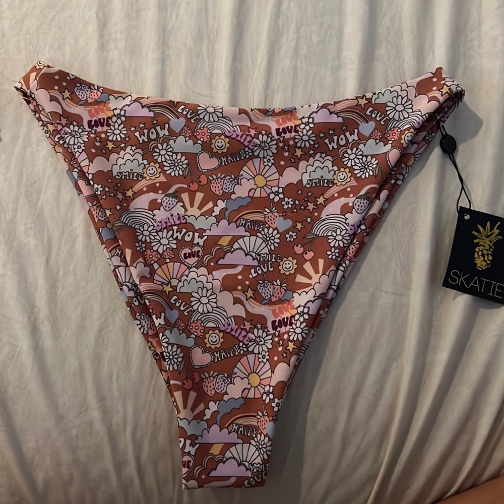 SKATIE Swim Size L brand new bikini bottom